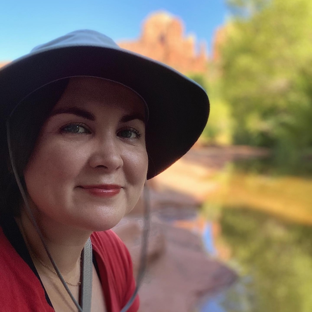 Meet your Posher, Jenn